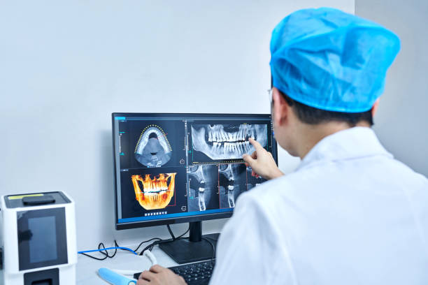 Best Cracked Tooth Emergency Dentist  in Pasadena Hills, FL