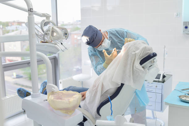 Best Urgent Tooth Repair  in Pasadena Hills, FL